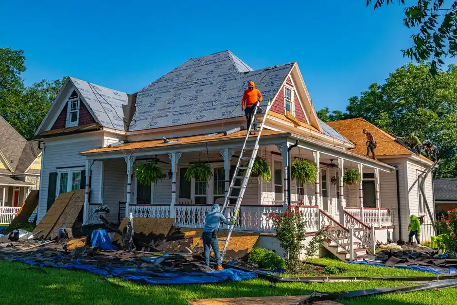 Roofing contractor near me for Cutler Bay homes
