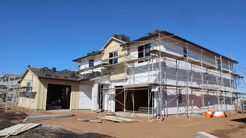 Roofing contractor near me in Cutler Bay, Florida